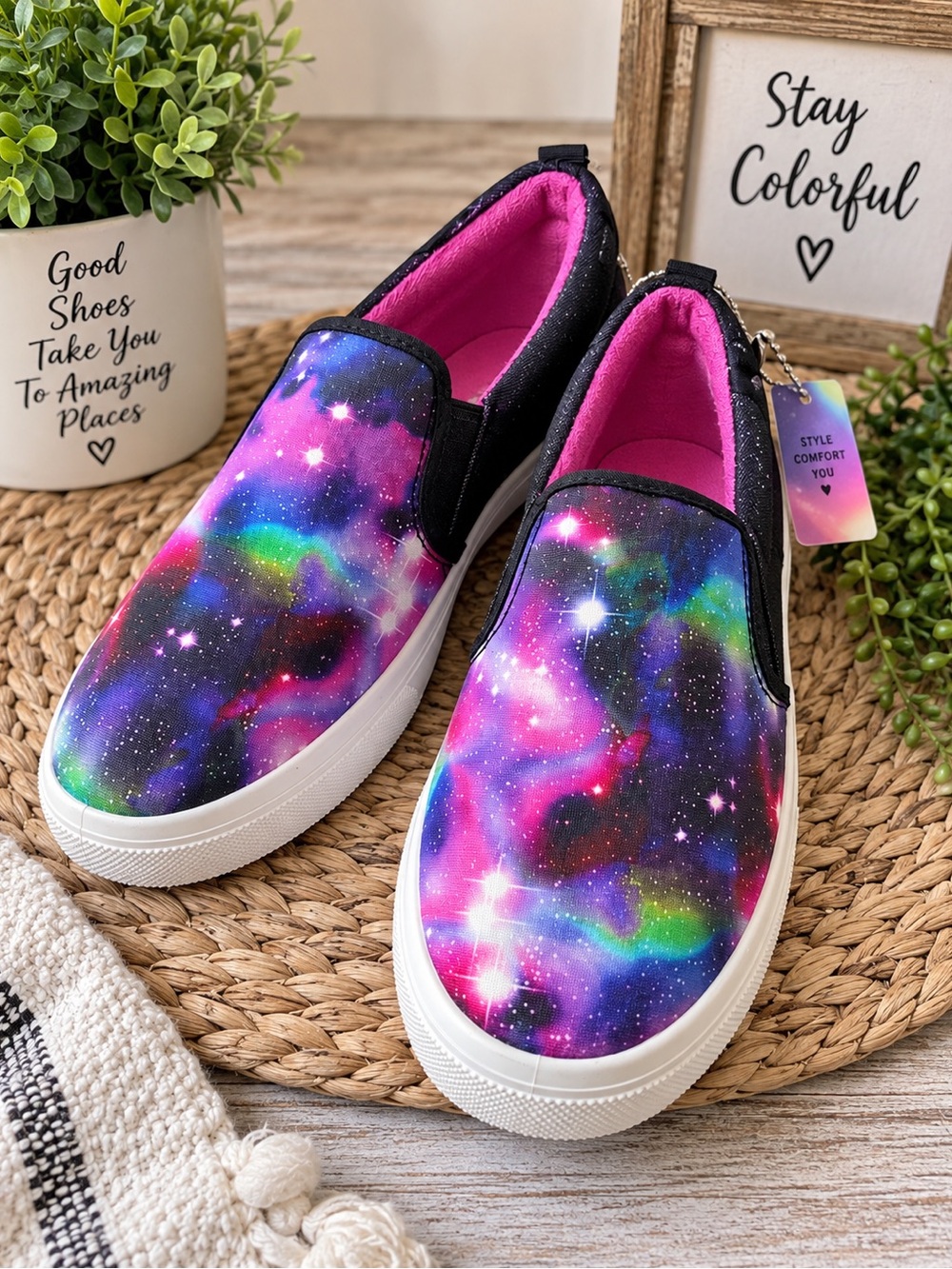 GALAXY PRINT SNEAKERS/ memory foam slip-on